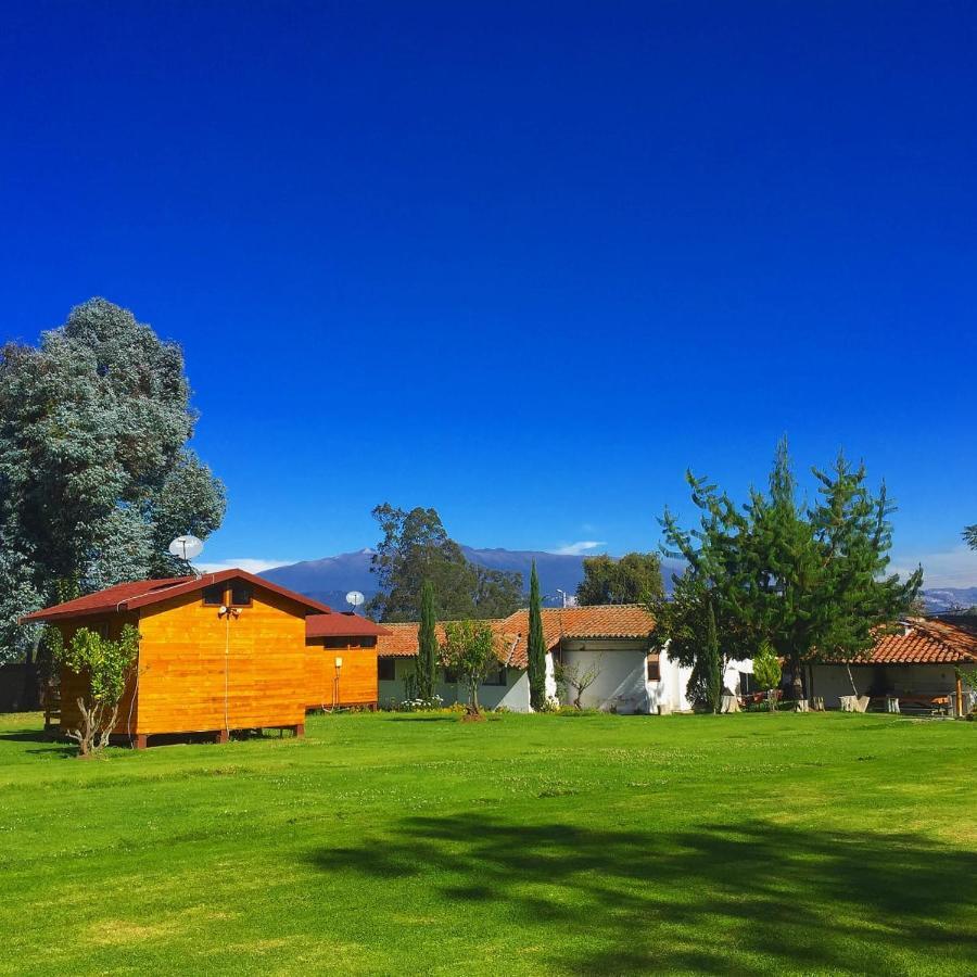 Hosteria Airport Garden Tababela Dış mekan fotoğraf