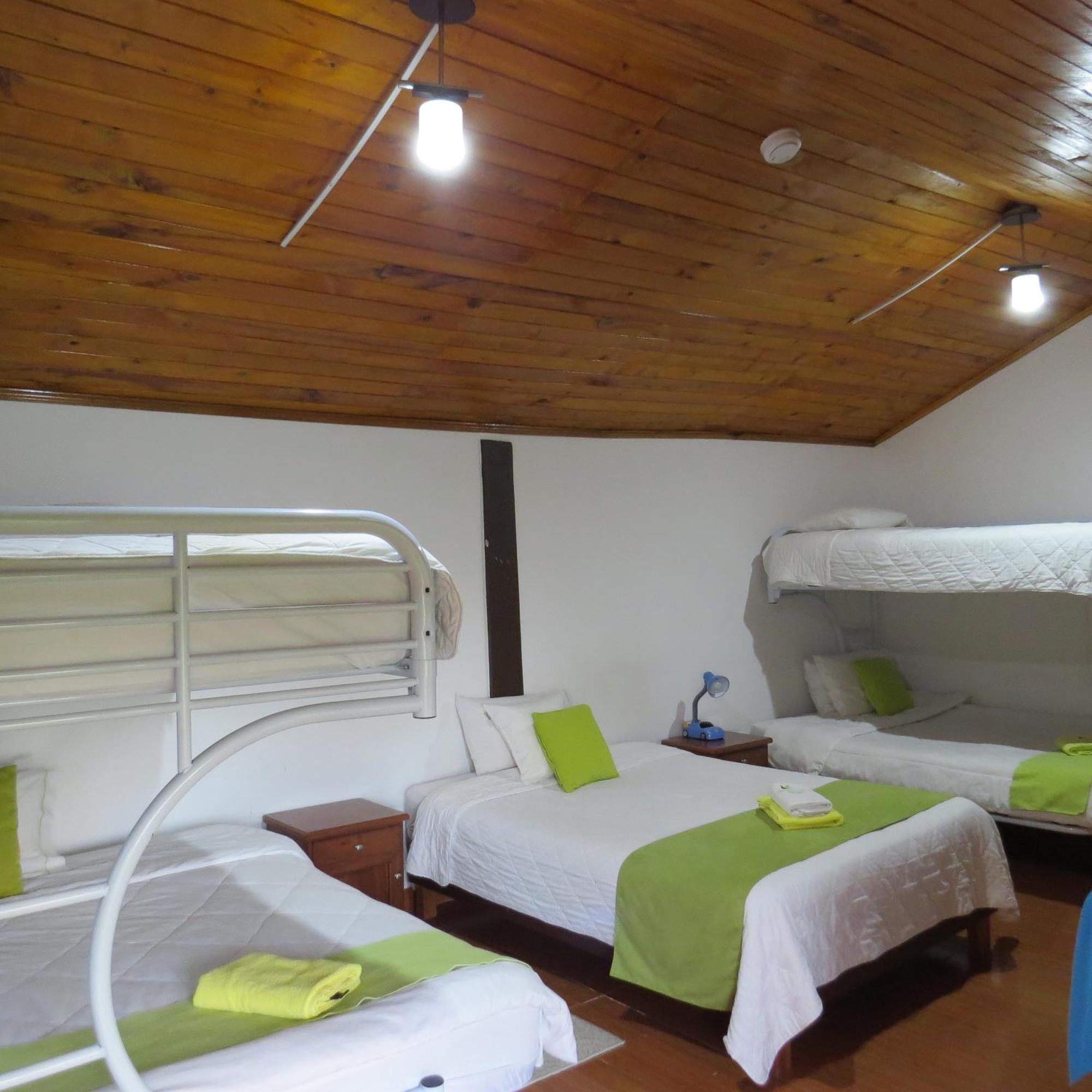 Hosteria Airport Garden Tababela Dış mekan fotoğraf