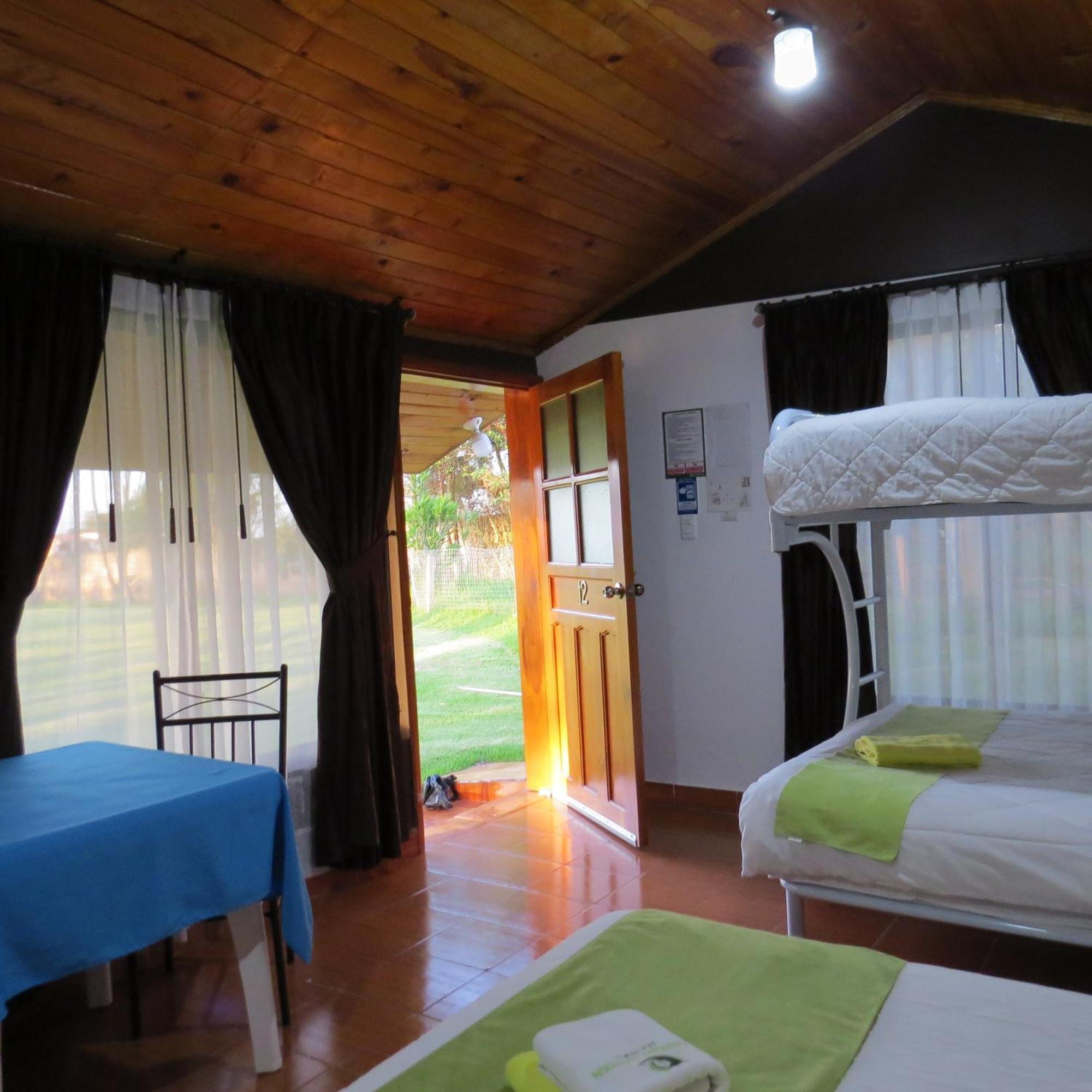 Hosteria Airport Garden Tababela Dış mekan fotoğraf